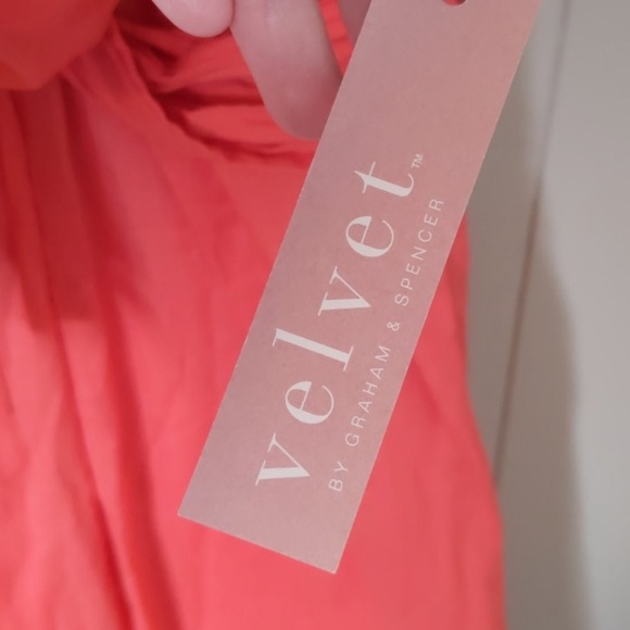 Velvet by Graham and Spencer sleeveless tie front blouse - Picture 4 of 6